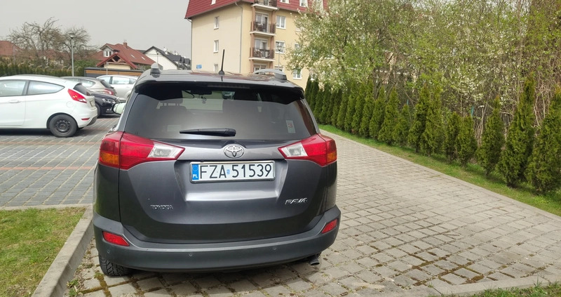 Toyota RAV4 cena 51900 przebieg: 168000, rok produkcji 2013 z Żary małe 466